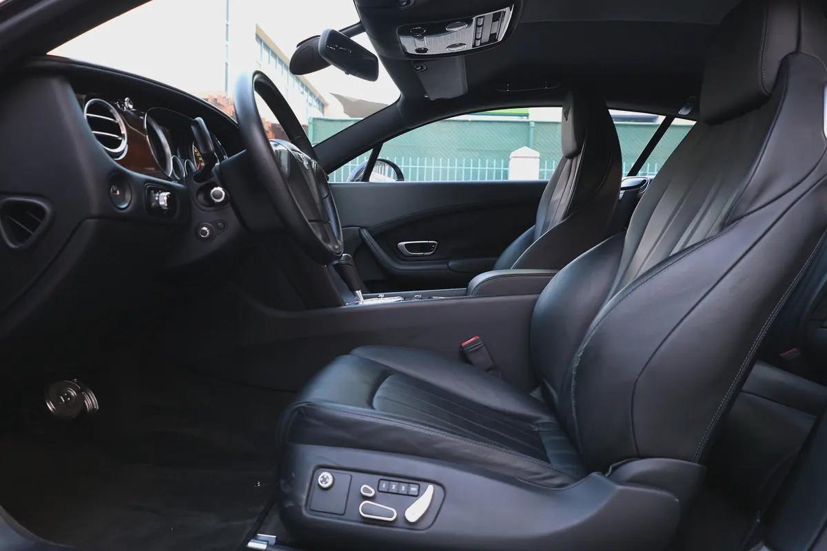 BENTLEY CONTINENTAL GT-113000km-2013-GCC SPECS-FULL SERVICE HISTORY-EXCELLENT CONDITION-8-8