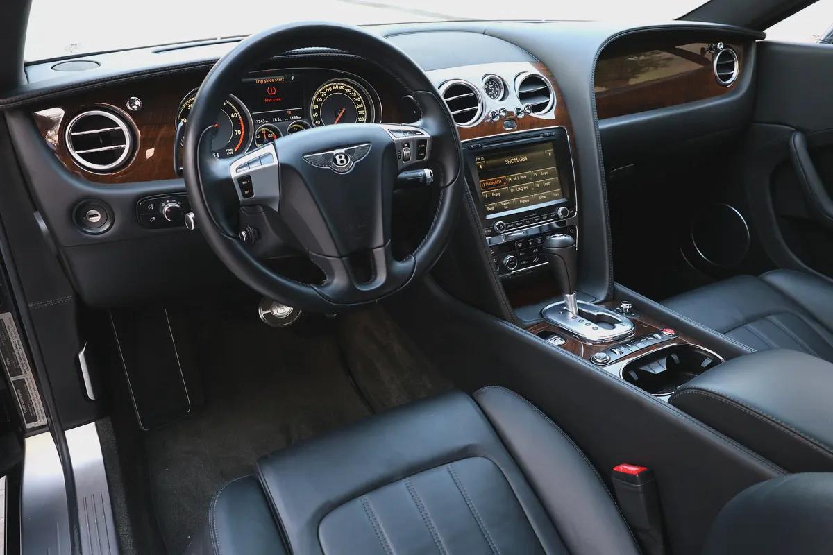 BENTLEY CONTINENTAL GT-113000km-2013-GCC SPECS-FULL SERVICE HISTORY-EXCELLENT CONDITION-9-9