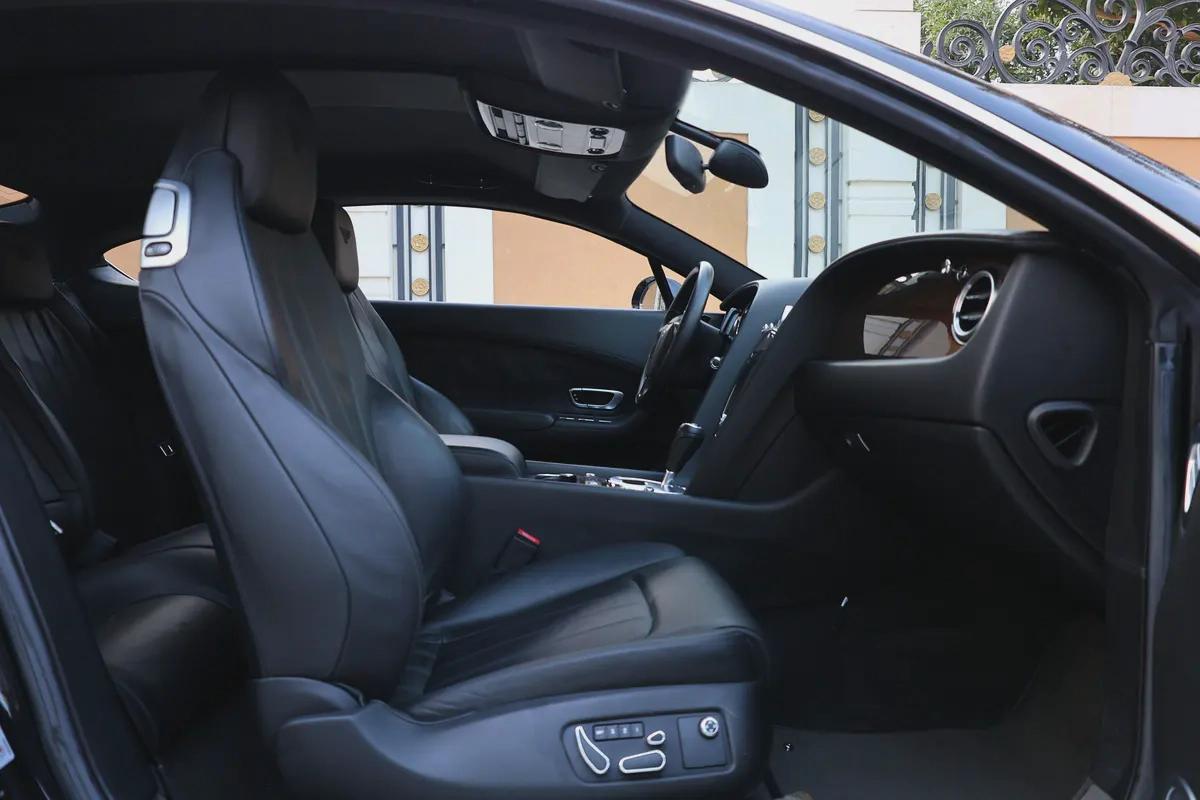 BENTLEY CONTINENTAL GT-113000km-2013-GCC SPECS-FULL SERVICE HISTORY-EXCELLENT CONDITION-15-15