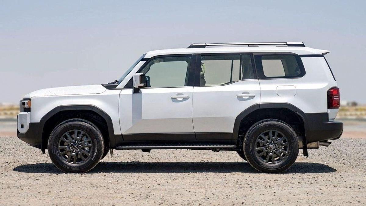 Toyota Prado TOYOTA PRADO 250 TXL 2.8D AT MY2025 – WHITE-2-2