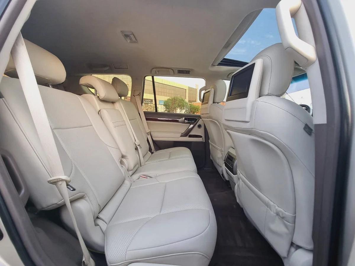 LEXUS GX460 2010 FACELIFTED 2022 G.C.C FULL OPTION IN EXCELLENT CONDITION-5-5