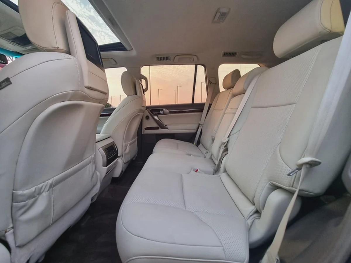 LEXUS GX460 2010 FACELIFTED 2022 G.C.C FULL OPTION IN EXCELLENT CONDITION-10-10