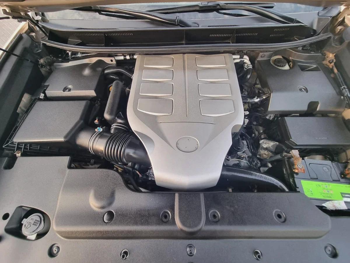 LEXUS GX460 2010 FACELIFTED 2022 G.C.C FULL OPTION IN EXCELLENT CONDITION-16-16