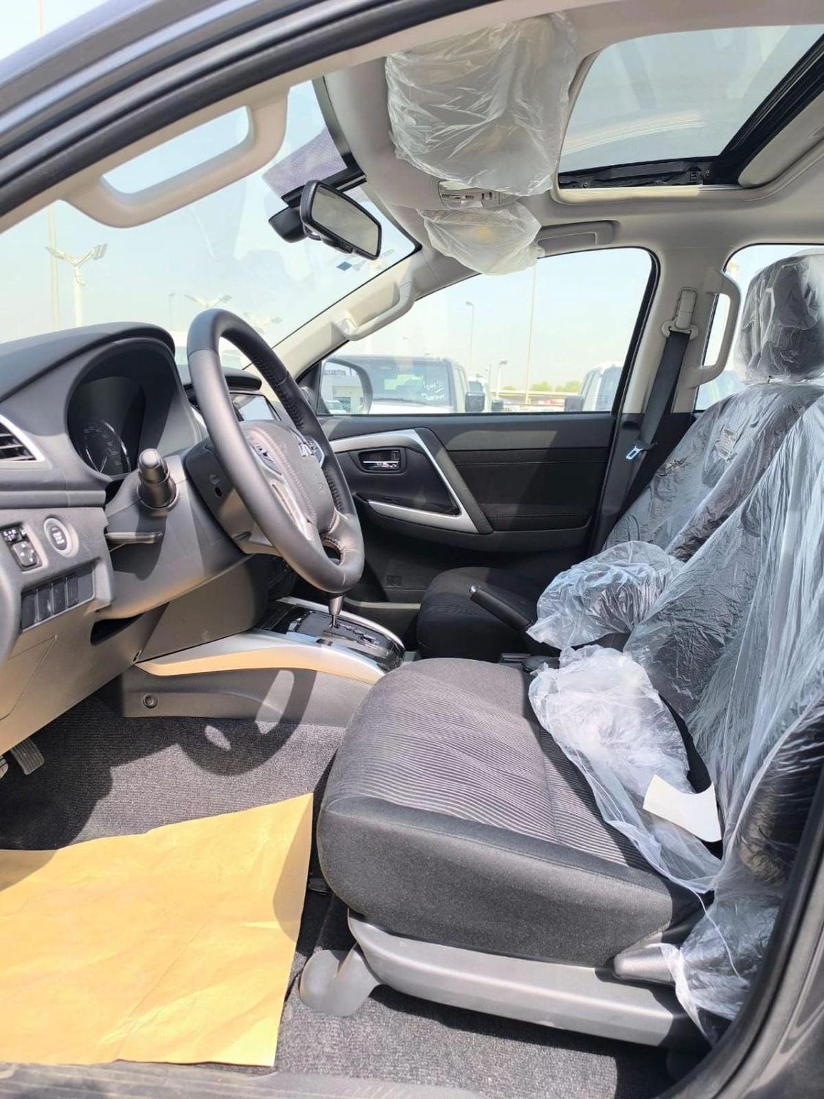 Mitsubishi Pajero Sport MID OPTION DIESEL-12-12