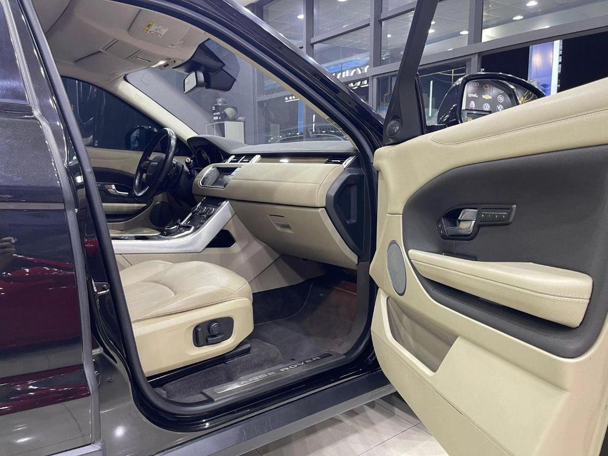 Land Rover Range Rover Evoque P200 R-Dynamic HSE 2.0L-11-11