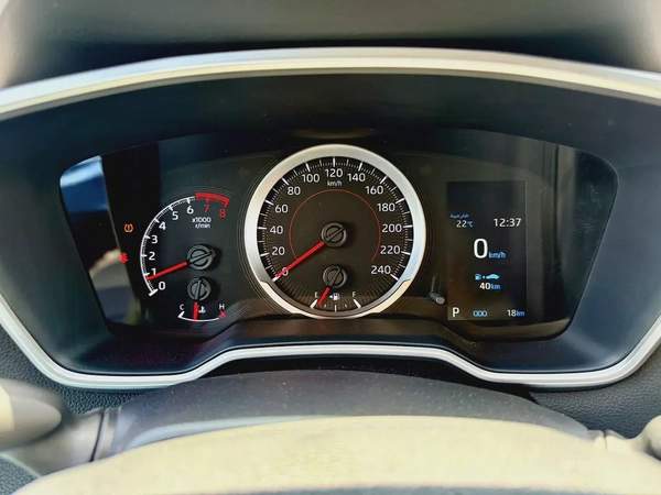 2025 Toyota Corolla Cross GLI - GCC Specs - Brand New!