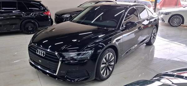 GCC Specs Audi A6 45 TFSI 2023 - Pristine Condition