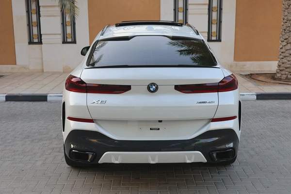 BMW X6-XDrive40i-2024-47000KM-GCC SPECS-UNDER WARRANTY SERVICE- EXCELLENT CONDITION