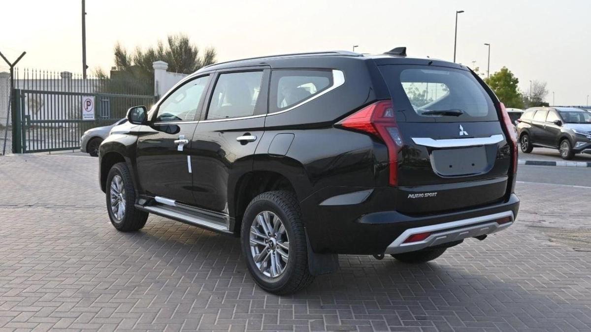 Mitsubishi Pajero Sport Pajero sport 2.4 deisel automatic-3-3
