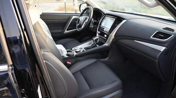 Mitsubishi Pajero Sport Pajero sport 2.4 deisel automatic