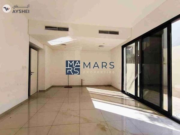 Spacious 3-Bedroom Townhouse for Sale in Nasma Residences, Sharjah💰 Selling Price: AED 1,600,000