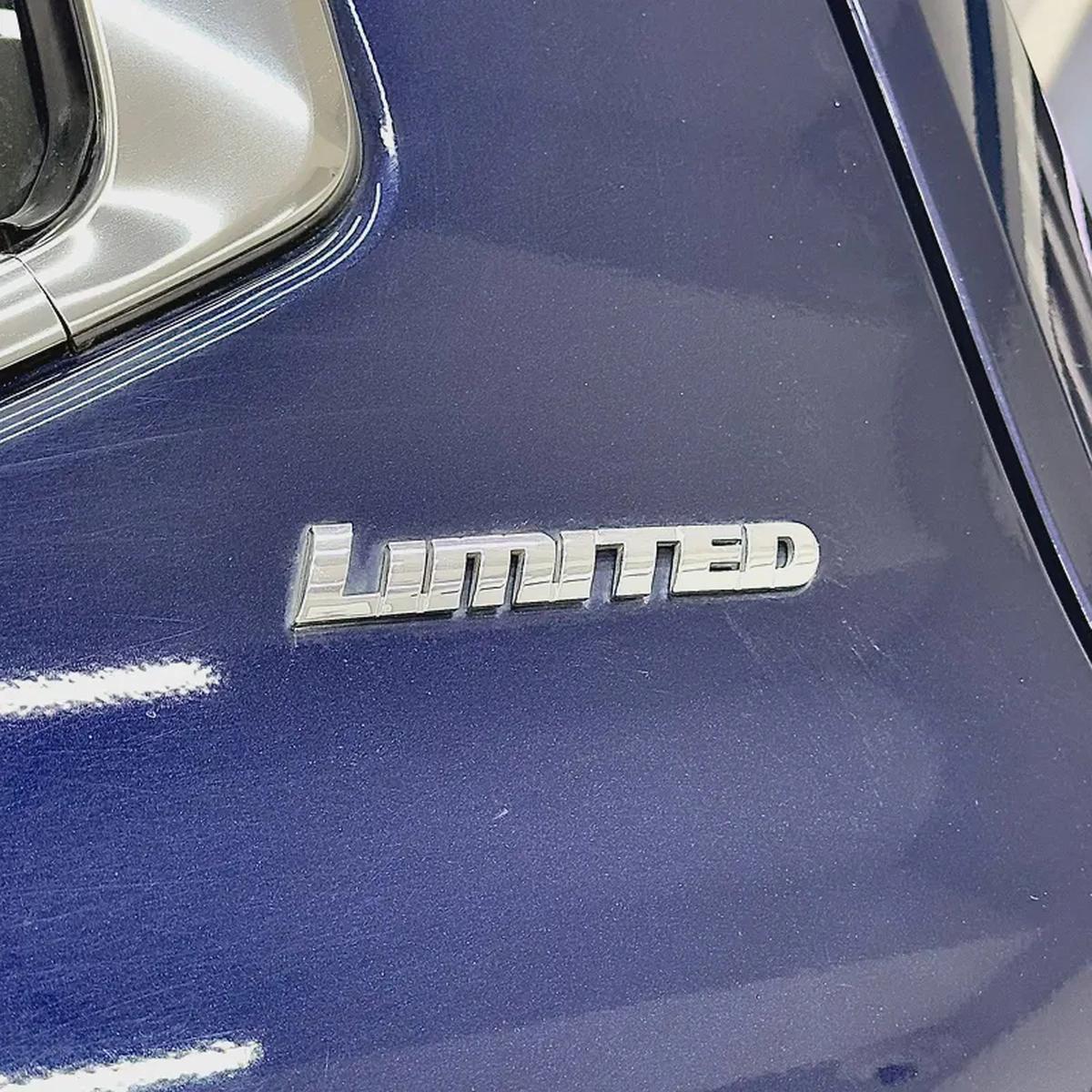 2023 Toyota Tundra Limited-10-10