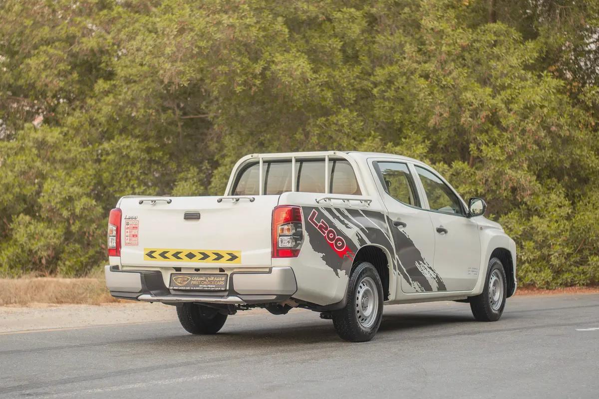 L200 | Double Cabin 4x2 | Manual | GCC Specs | Ref#M05921-2-2
