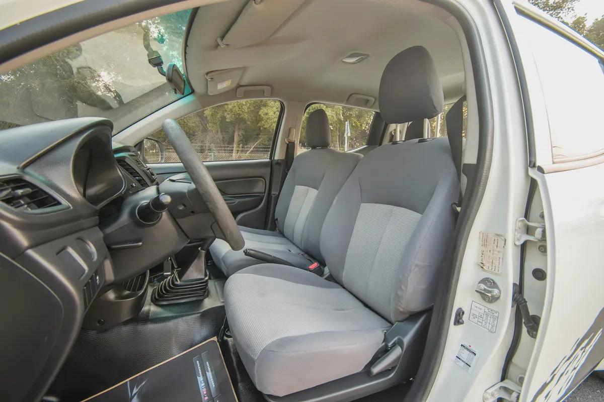L200 | Double Cabin 4x2 | Manual | GCC Specs | Ref#M05921-7-7