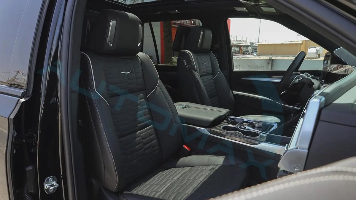 2026 Cadillac Escalade V 6.2L Supercharged V8 BRAND NEW With 3 Years Or 60K Warranty-13-13