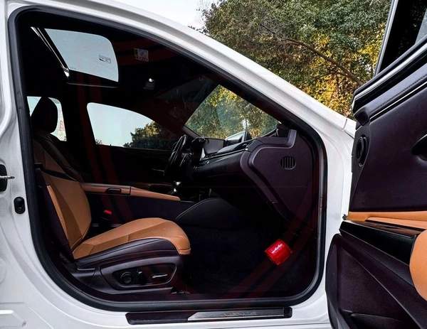 Used Lexus ES350 2020