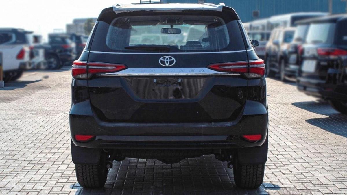 Toyota Fortuner FORTUNER 2.8L FOLL OIPTION-5-5