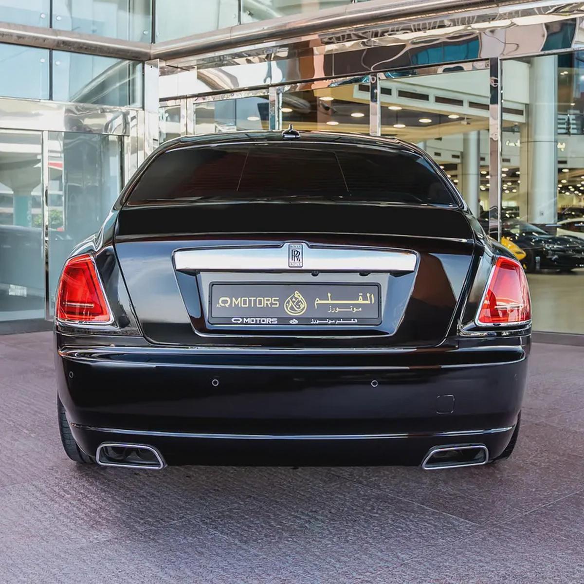ROLLS ROYCE GHOST 2010 GCC DONE ONLY 30,000KM-2-2