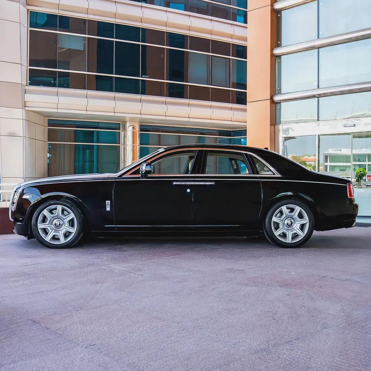 ROLLS ROYCE GHOST 2010 GCC DONE ONLY 30,000KM-5-5