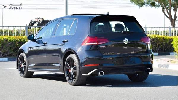 Volkswagen Golf GTI
