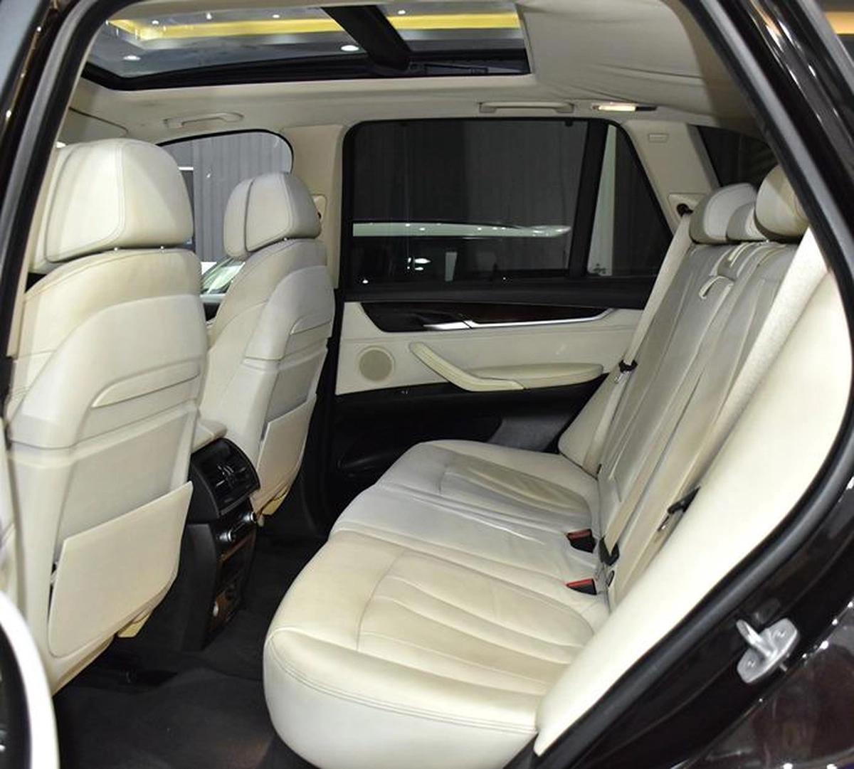 BMW X5 xDrive50i ( 2014 Model ) in Brown Color GCC Specs-13-13