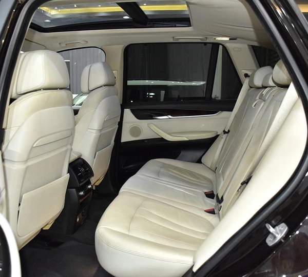 BMW X5 xDrive50i ( 2014 Model ) in Brown Color GCC Specs