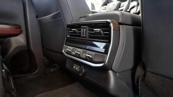 Toyota Land Cruiser TOYOTA LAND CRUISER LC300 VX 3.5L TWIN TURBO 2024