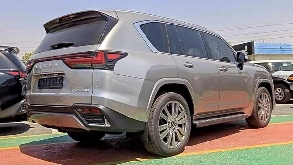 Lexus LX600 LEXUS LX 600 VIP LAUNCH EDITION