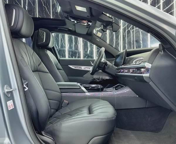 BMW i7 60 2022 European specs for 299,000.00 AED