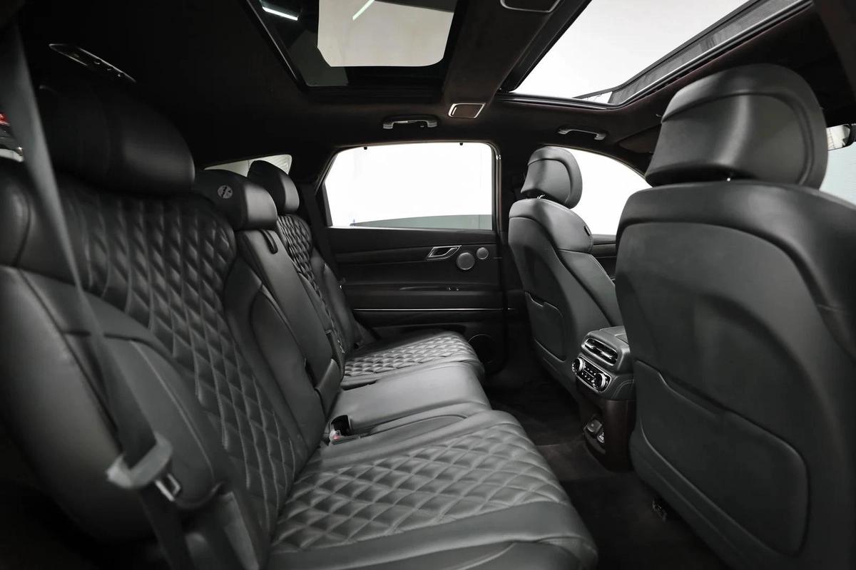 Genesis GV80 | 2,600 AED Monthly | 2 Years Warranty | Free Insurance and Registration-5-5