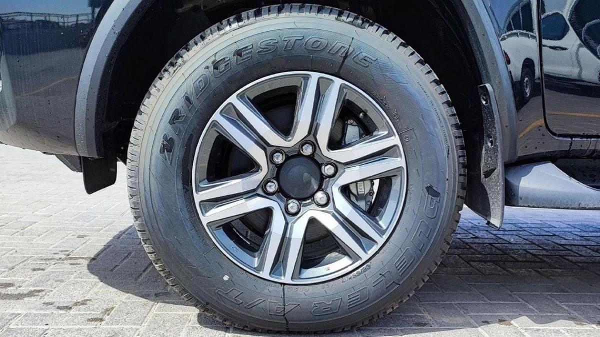 Toyota Fortuner GXR 2.4L DLESEL-6-6