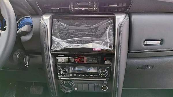 Toyota Fortuner GXR 2.4L DLESEL