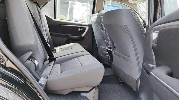 Toyota Fortuner GXR 2.4L DLESEL