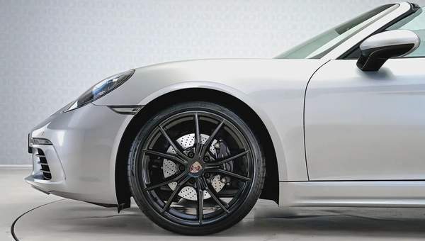 Special Offer | AED 4,719 PM | High Option, Porsche Warranty | 718 Boxster