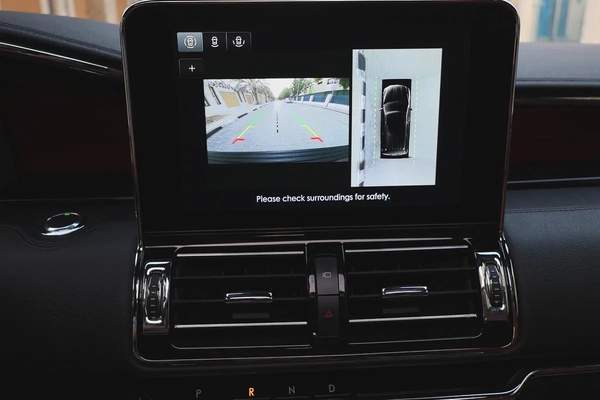 Lincoln Navigator-2021-127000KM-GCC SPECS-EXCELLENT CONDITION