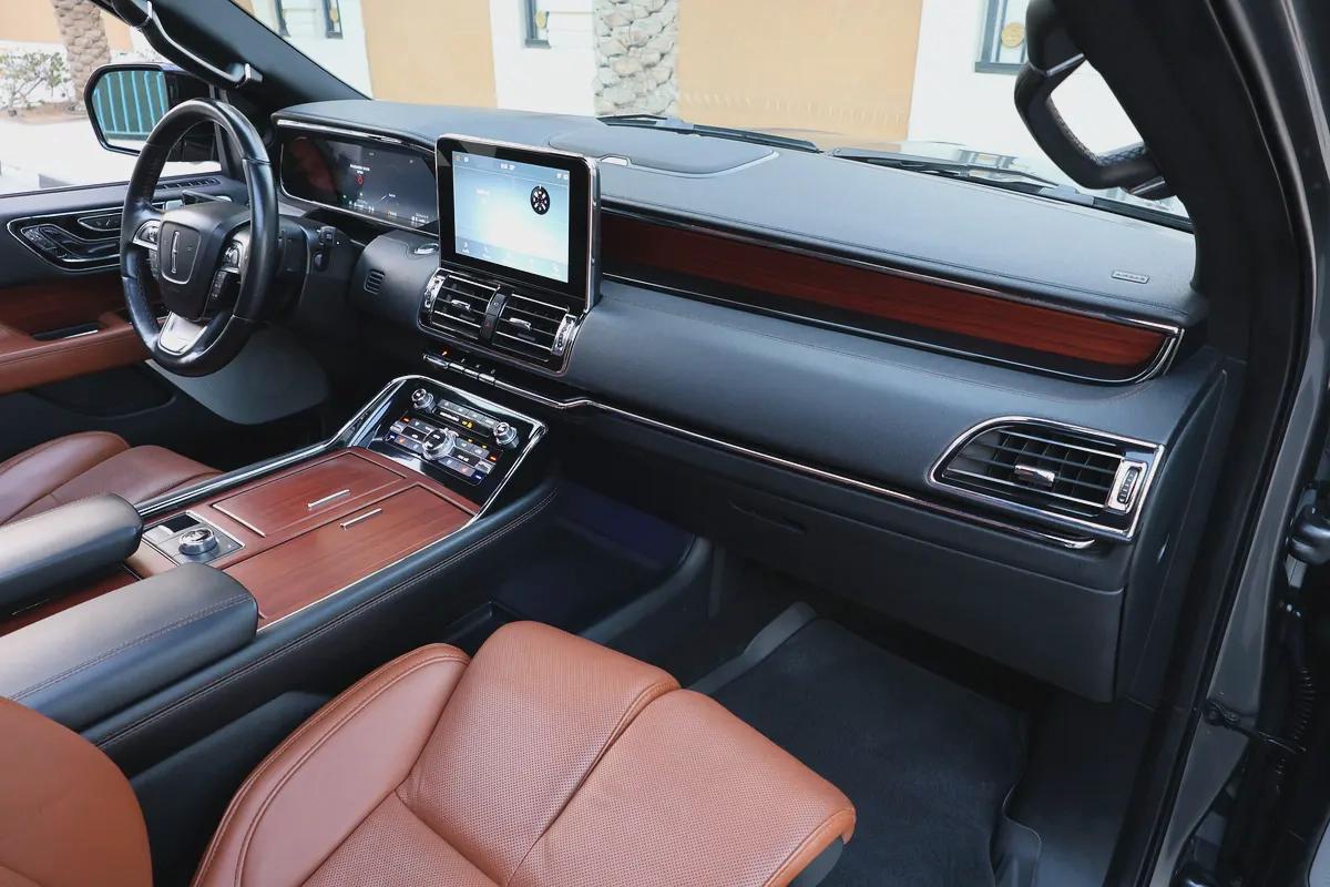 Lincoln Navigator-2021-127000KM-GCC SPECS-EXCELLENT CONDITION-13-13