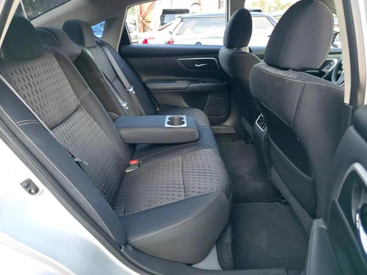Nissan Altima SV 2017, V4 GCC Specs Very Well Maintained No Any Issue-12-12
