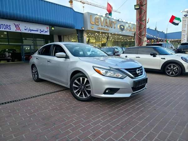 Nissan Altima SV 2017, V4 GCC Specs Very Well Maintained No Any Issue