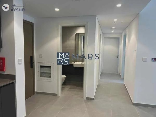 | Luxurious 2 Bedroom | Double Balcony | Kitchen Appliances |