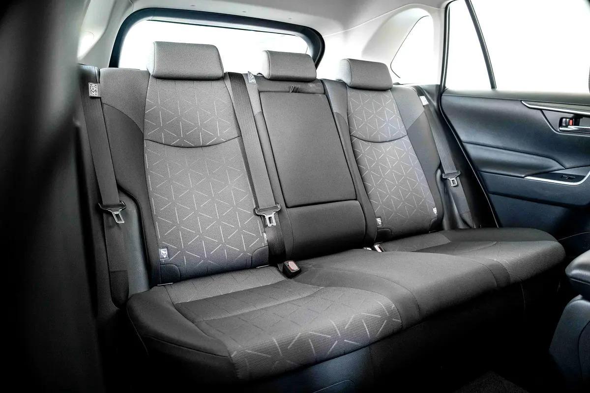 AED 1,840 Monthly l Toyota Rav4 Hybrid 2.5L l GCC l Zero Down Payment l 1 Year Warranty-5-5