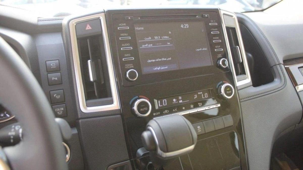 Toyota Granvia-7-7