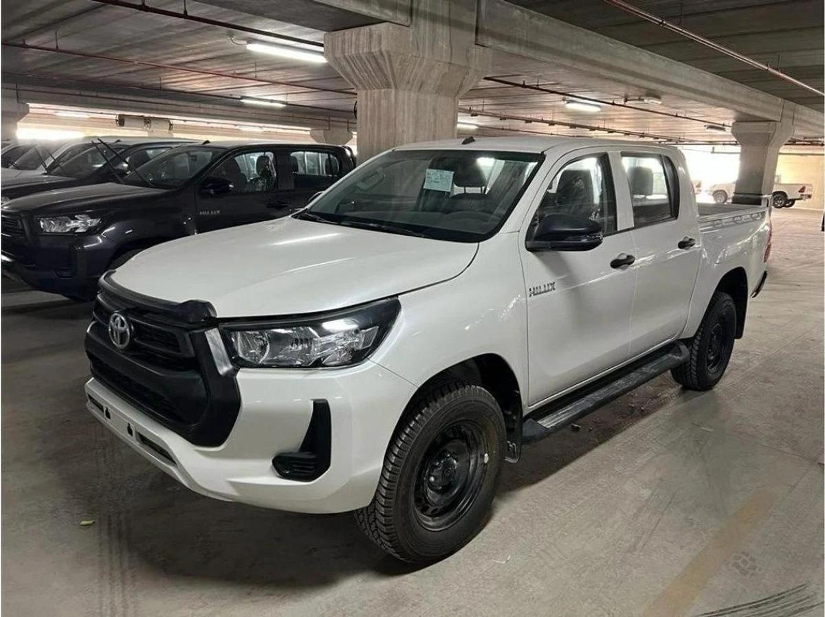 New Toyota Hilux 2024-0-0