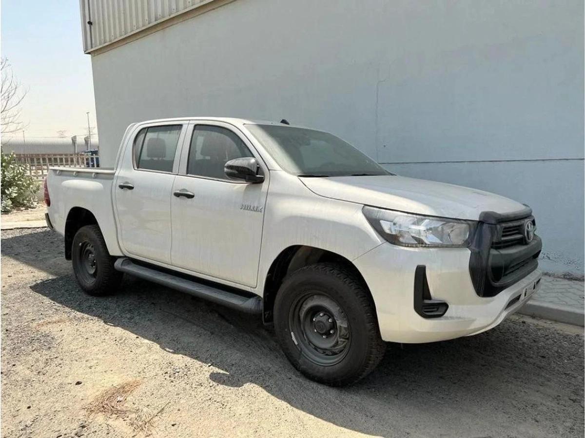 New Toyota Hilux 2024-3-3