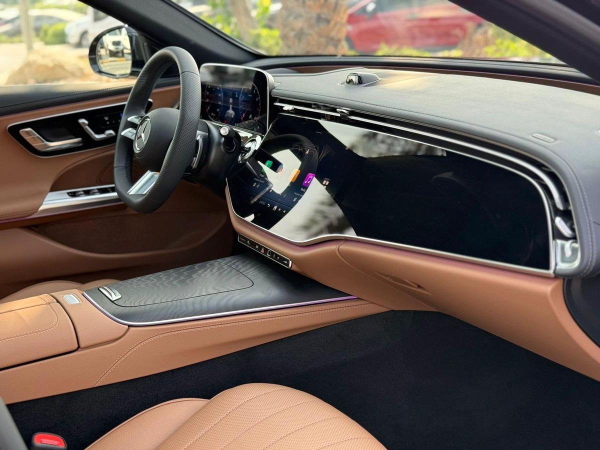 MERCEDES BENZ E200 | GCC SPECS | YEAR: 2026 | BRAND NEW | GARGASH CAR 5 YEARS WARRANTY AND SERVICE CONTRACT UPTO 105,000 KMS-1-1