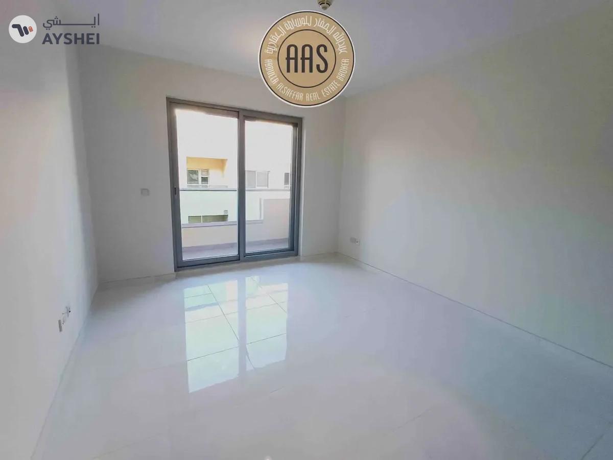 Affordable price! Prime Location 1BHK apartment only 79k near ADCB metro station-1-1