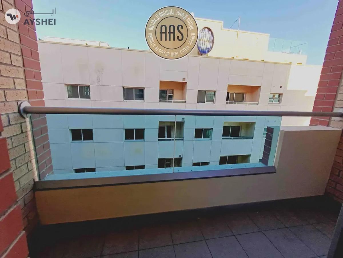 Affordable price! Prime Location 1BHK apartment only 79k near ADCB metro station-7-7