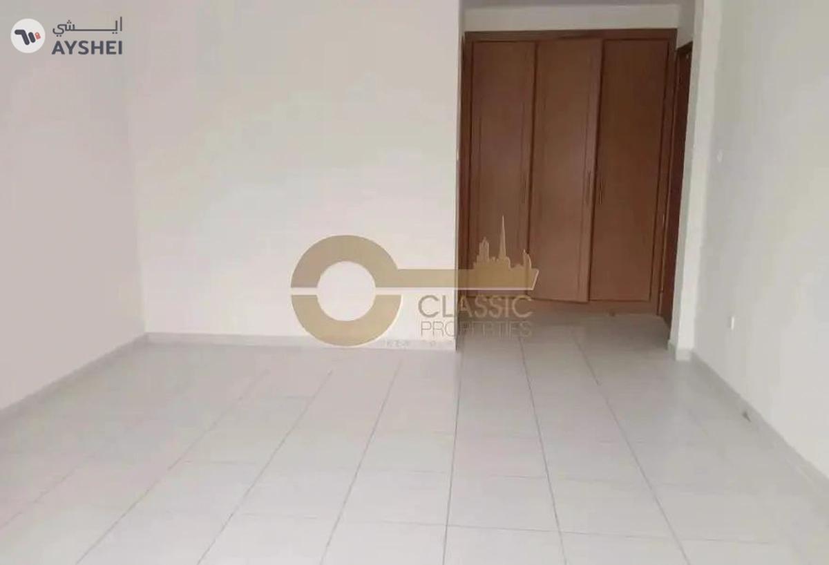 Large 1 Bedroom Apt | Vacant | Emirates Garden 1-9-9