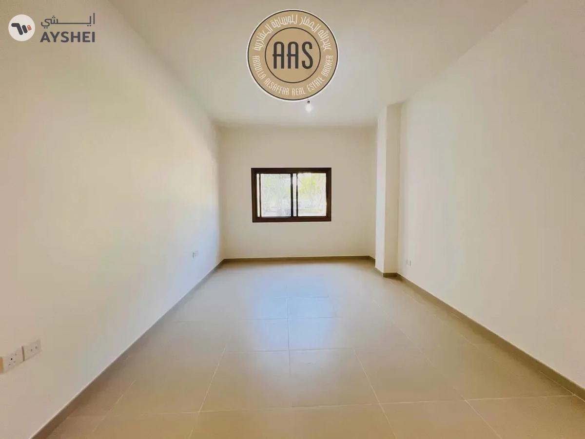 One Month Free Luxury 2-BHK With Park View Close to Metro-2-2