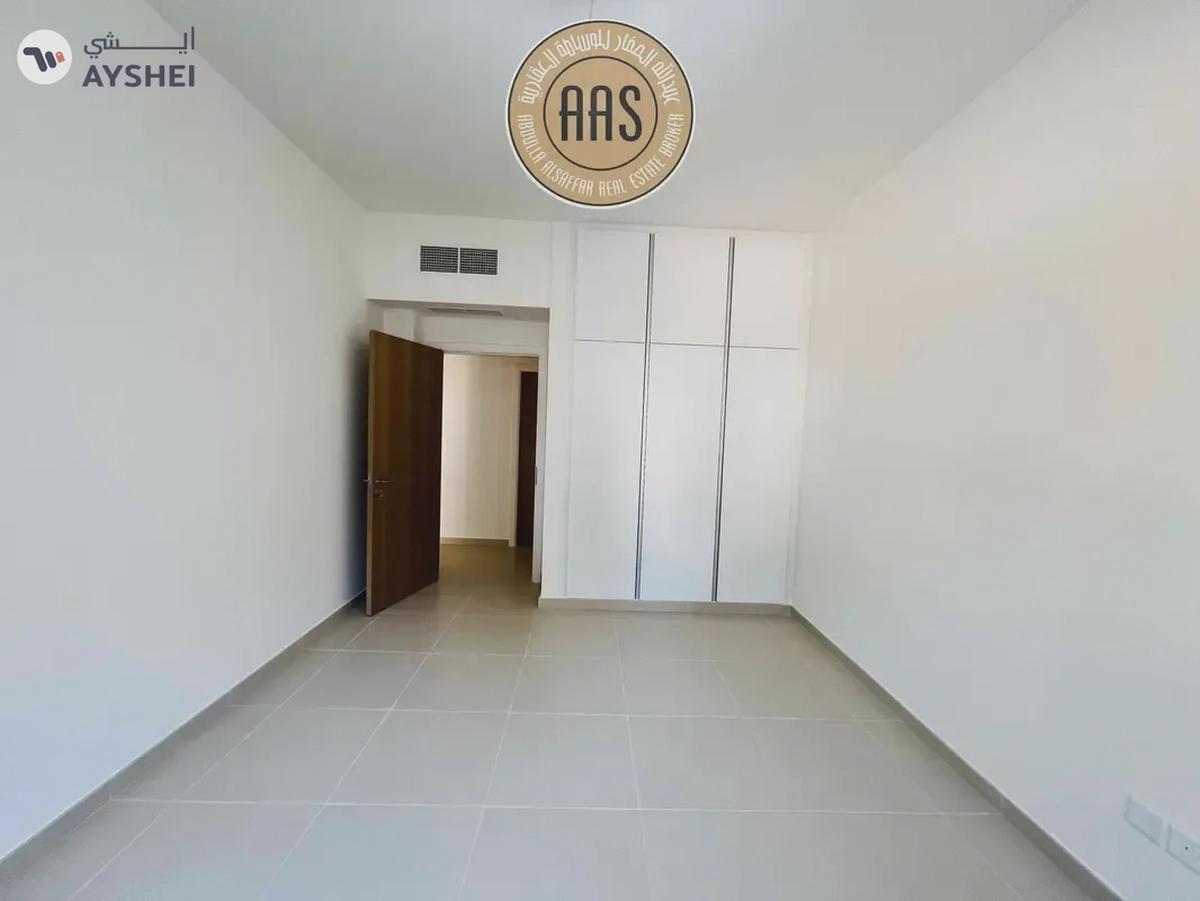 One Month Free Luxury 2-BHK With Park View Close to Metro-4-4