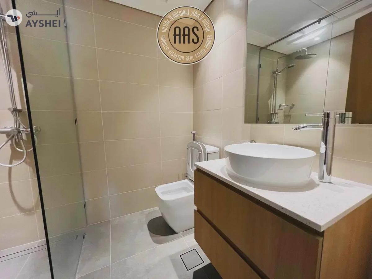 One Month Free Luxury 2-BHK With Park View Close to Metro-5-5